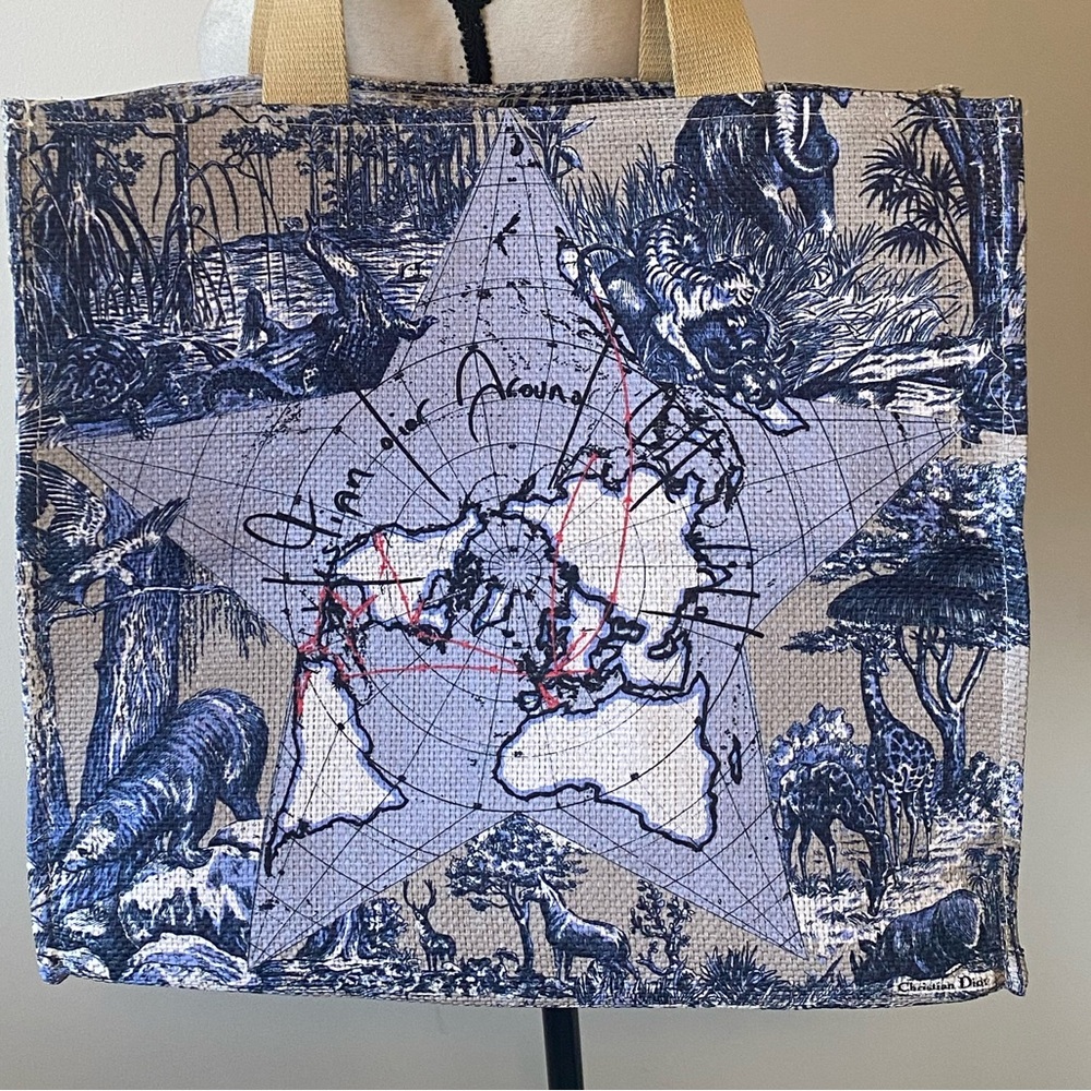 Christian Dior Around the World Straw Tote - Picture 2 of 12
